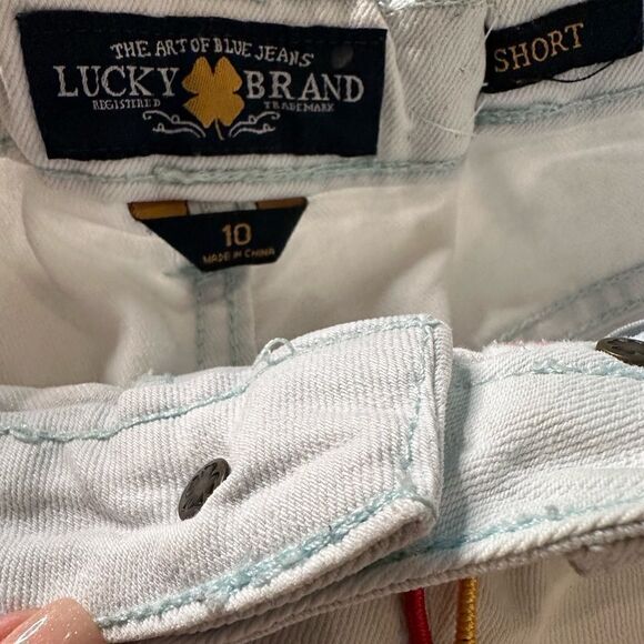 Lucky Brand Girl’s White Jean Shorts (10) - Picture 6 of 6